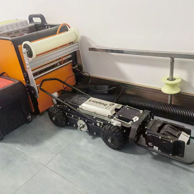 管道內(nèi)漏水檢測(cè)機(jī)器人